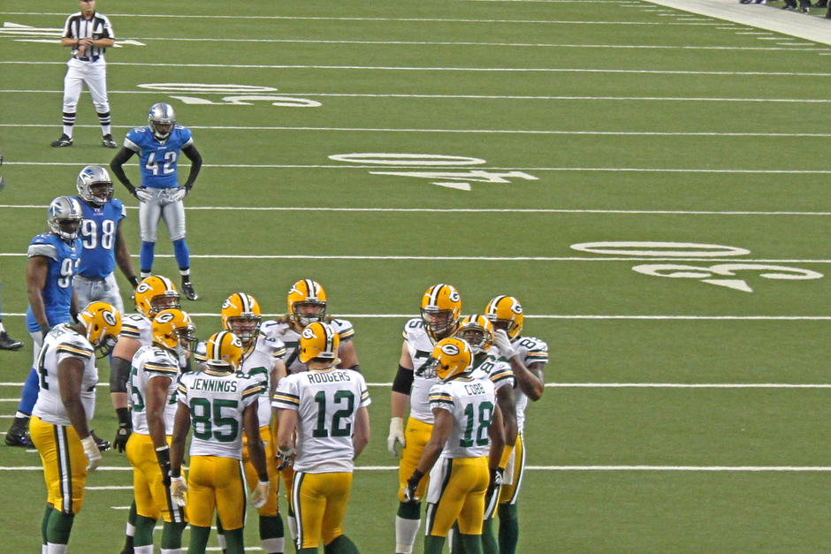 packers-lions-thanksgiving-2011